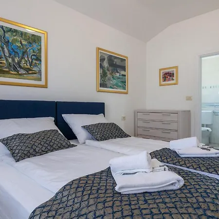 Vakantiehuis Makarac *